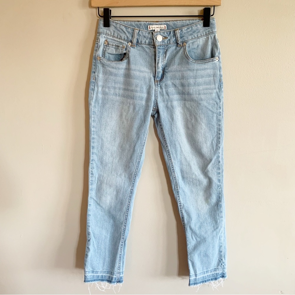 Tommy Hilfiger • girls size 12 skinny straight jeans